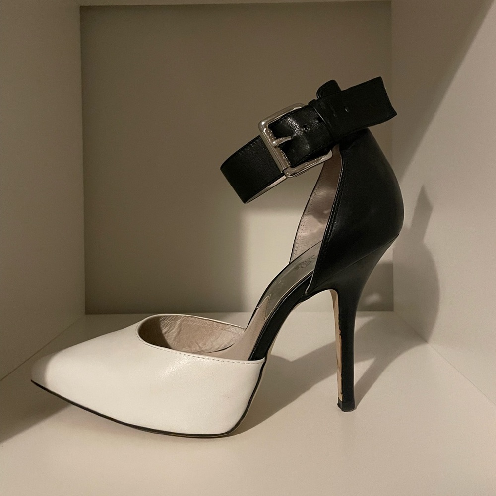 Michael Kors Black & White Stiletto Heel Size 8